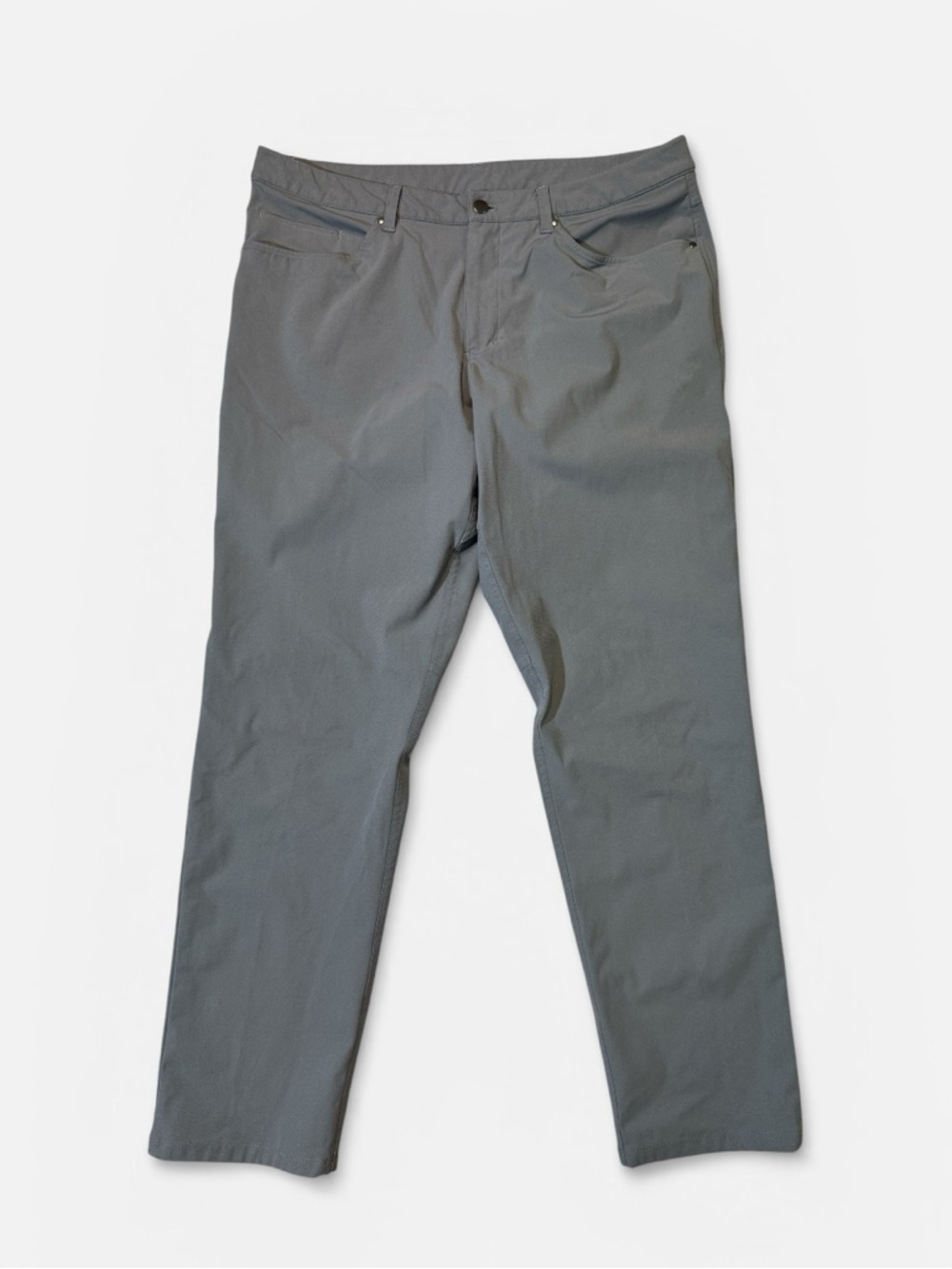 Lululemon mens 38x32 slim fit gray solid performance active pants EUC